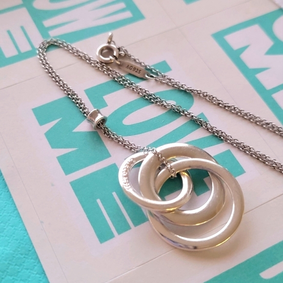 Tiffany & Co. Necklace 1837 Interlocking Circles in sterling Silver  18" - Picture 1 of 15